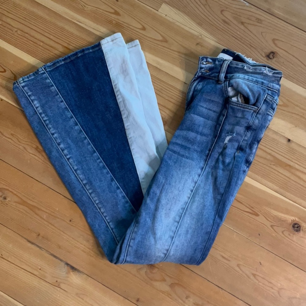 blue flare jean with design